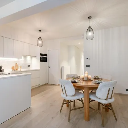 Апартаменты Huswell - Modern 2 Bedroom In Centre Of Кнокке-Хейст